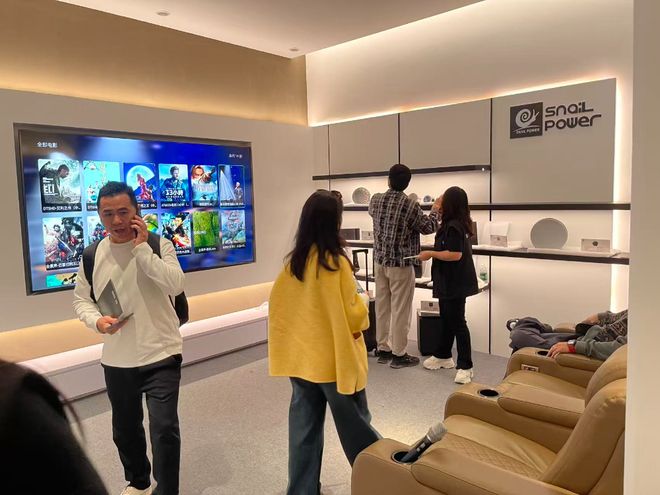 亮相广州国际设计周与全球设计师共探声音美学J9数字平台SNAIL POWER蜗牛音响(图7)